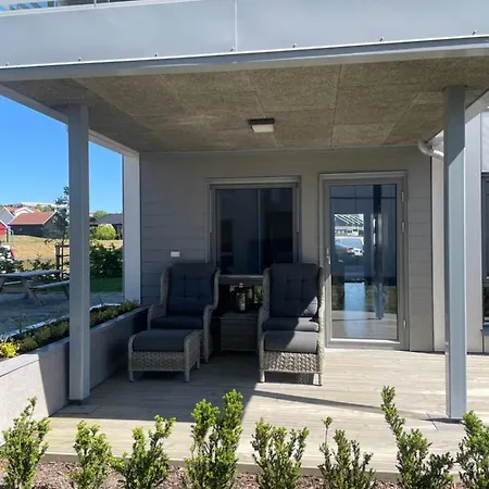 Apartment Cosy, Little With Everything Need